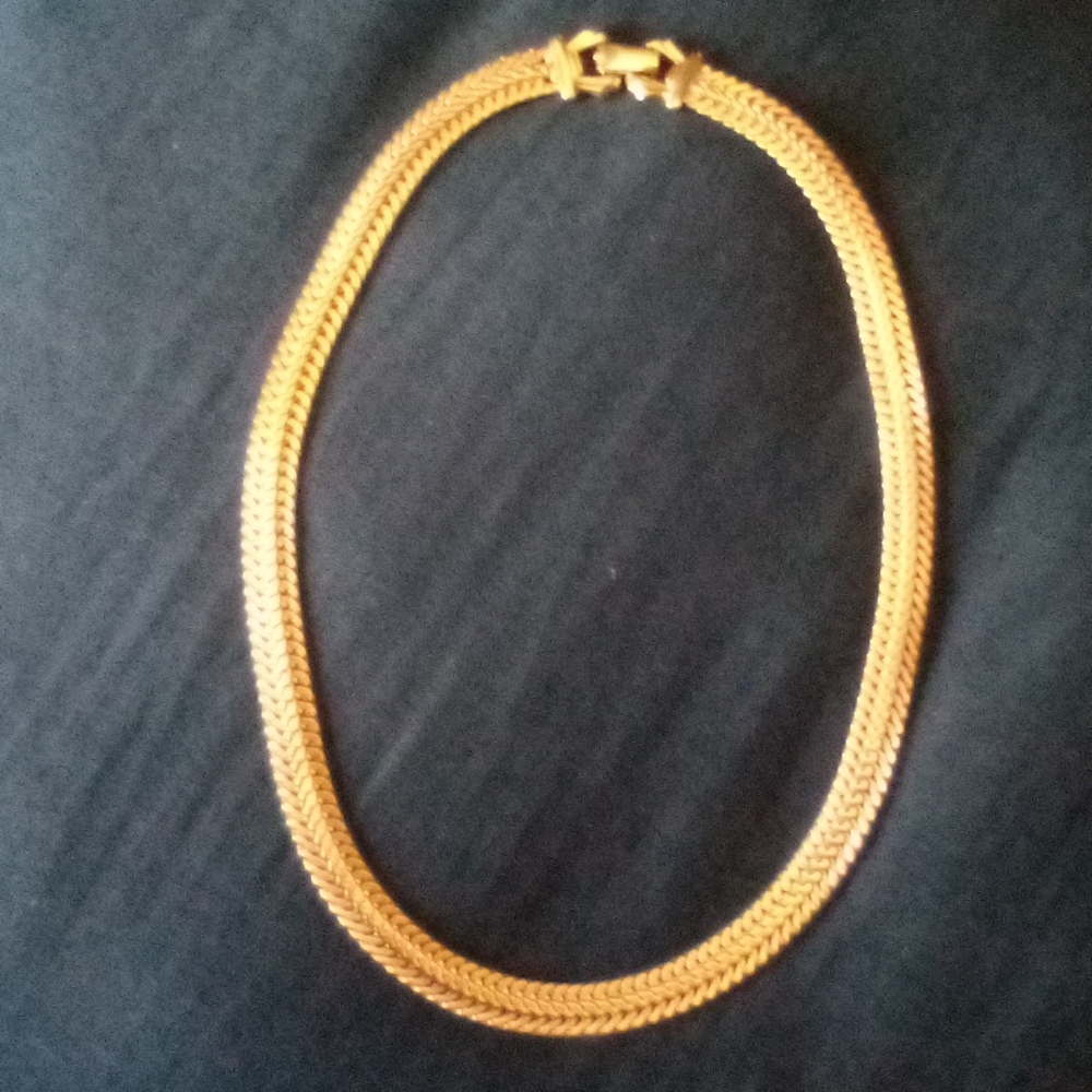 A gold chain